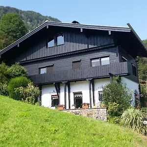 Hergesell Apartment